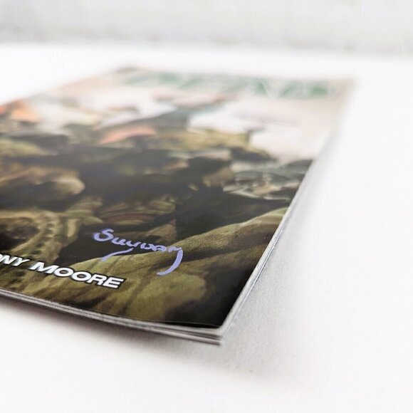 SIGNED Walking Dead #1 Wizard World St. Louis 2013 - Autograph by Arthur Suydam - Picture 4 of 9